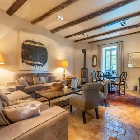 Grenadiers Holiday home *